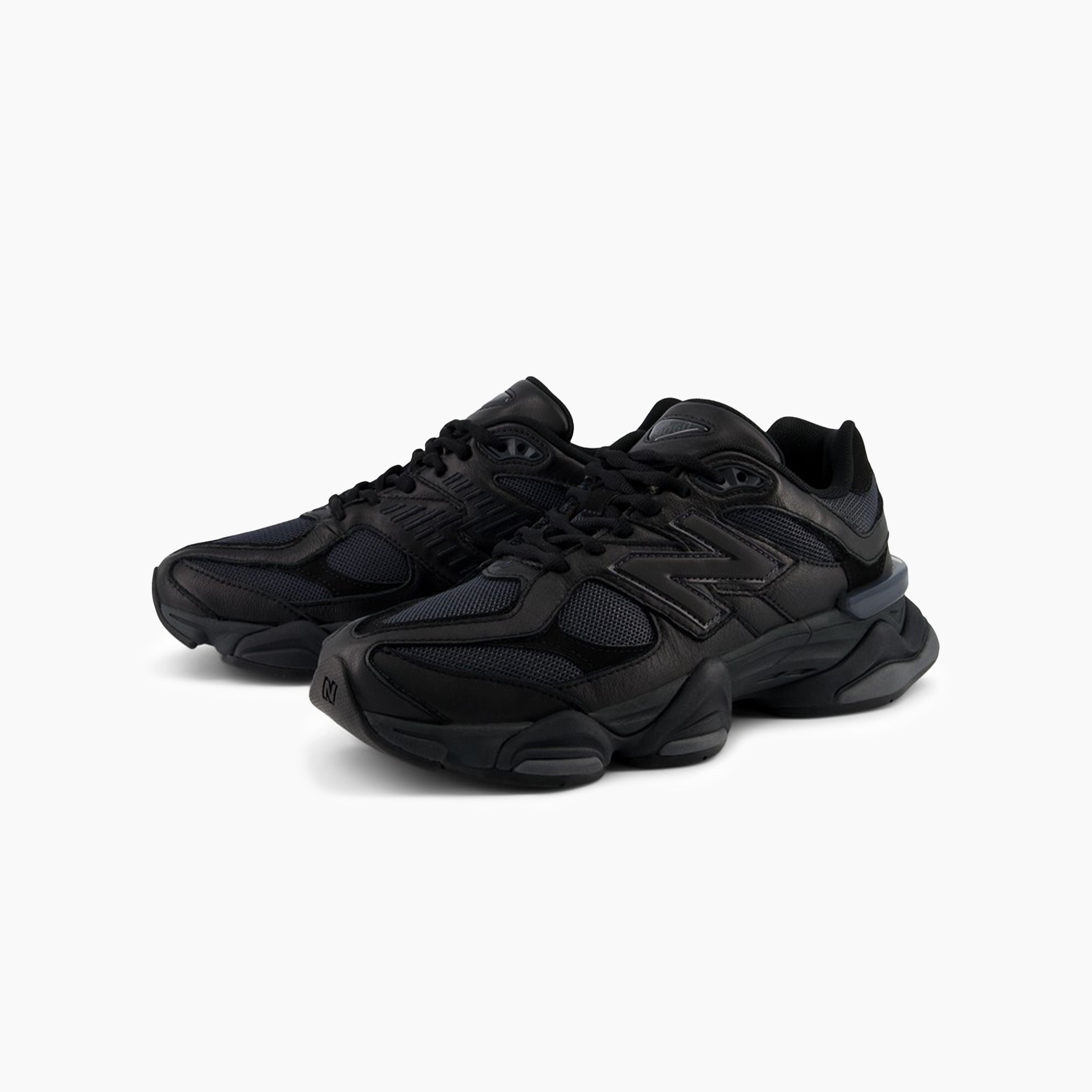 NB 9060 Black Cat